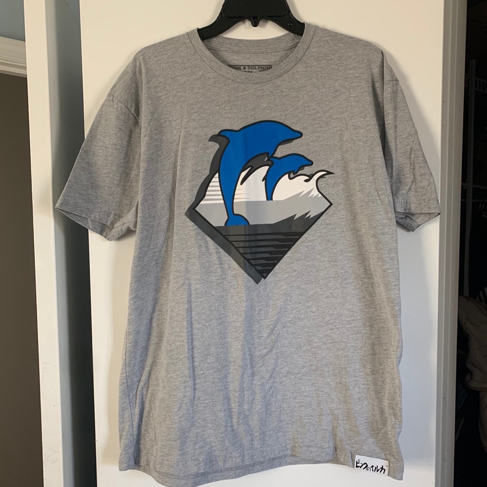 XL Pink Dolphin t-shirt